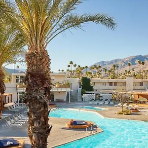 Hotel Ace And Swim Club